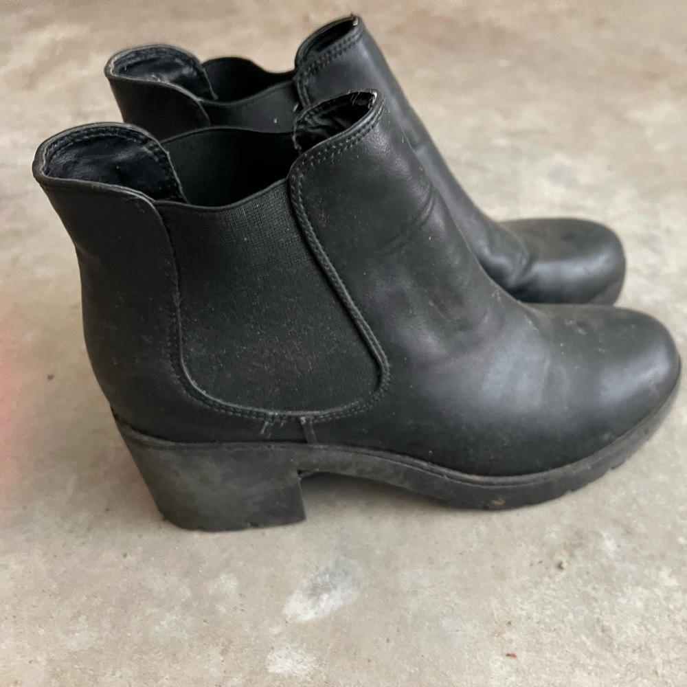 Steve Madden Black Booties